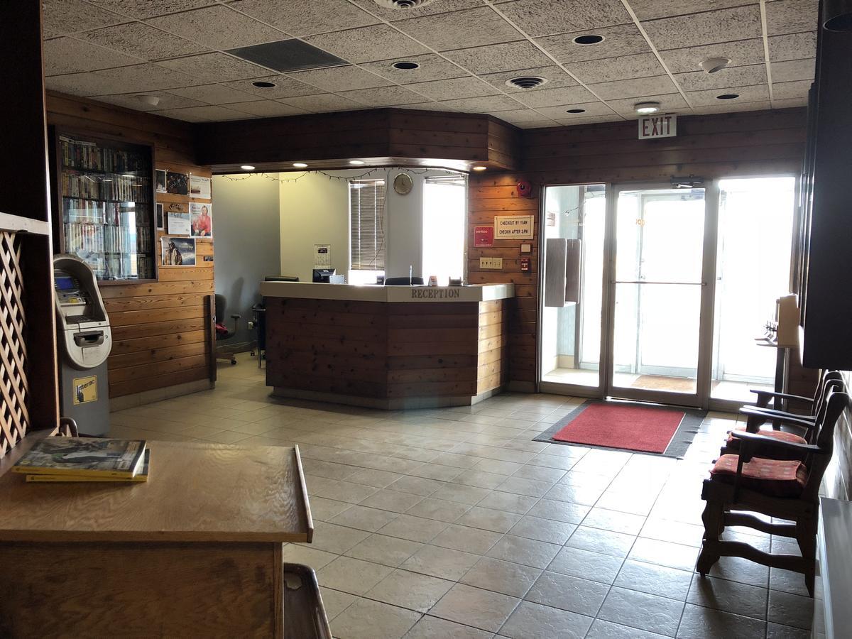 Agassiz Park Lodge - Under New Management McCreary Eksteriør billede