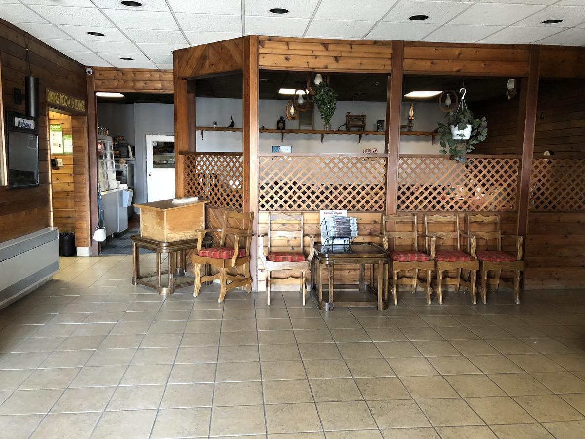 Agassiz Park Lodge - Under New Management McCreary Eksteriør billede